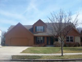 1654 Arapaho Ave, Grafton, WI 53024-2124