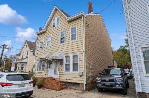 506 Liberty St, Trenton, NJ 08611-1420