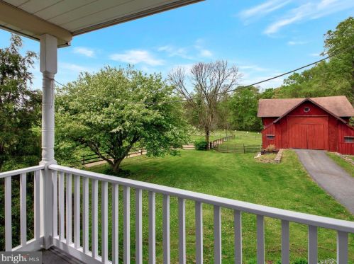 251 Bancroft Rd, Kennett Sq PA  19348-2292 exterior