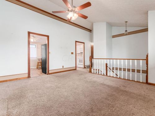 3666 Juniper St, Darbydale, OH 43123-9249