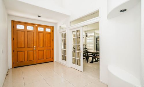 24566 Ebelden Ave, Santa Clarita, CA 91321-3744