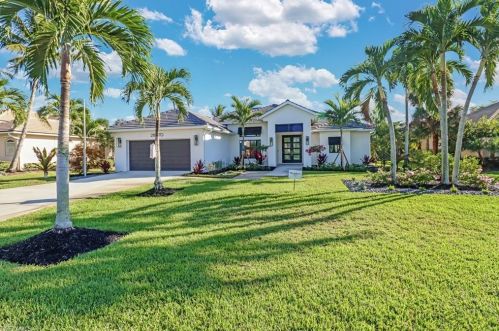 28070 Winthrop Cir, Bonita Springs, FL 34134-3361