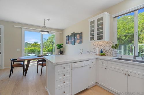 11249 Carmel Crk Rd, San Diego CA 92130-2624 exterior