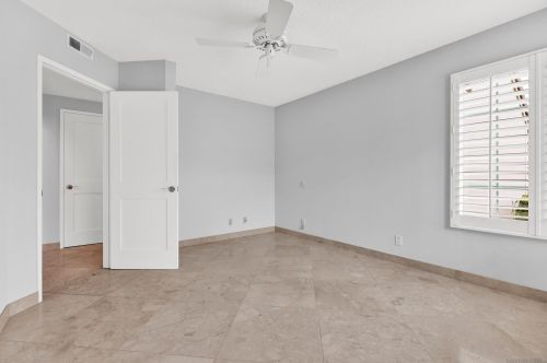 3912 Caminito Del Mar Cv, San Diego CA 92130-2519 exterior