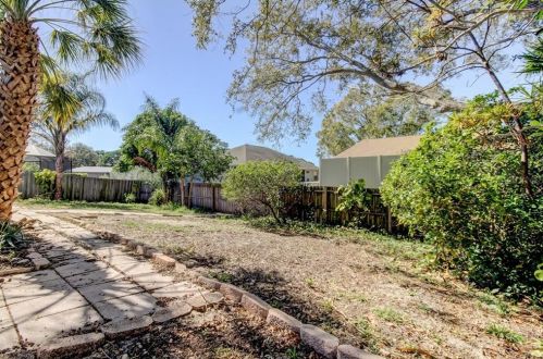 1134 Clarissa Ct, Tarpon Springs, FL 34689-2912