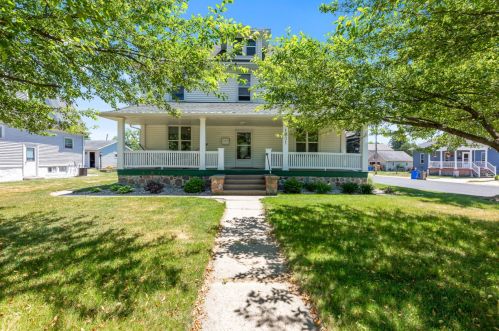 1001 4th St, Watertown, WI 53098-2916