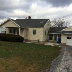 409 Union St, Walbridge, OH 43465-1422