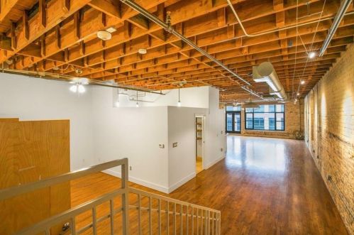 411 Brazos St, Austin, TX 78701-3698