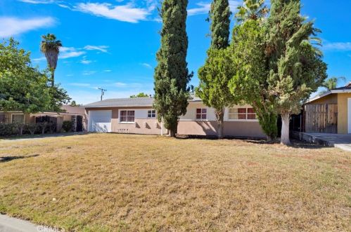5826 Ironwood St, San Bernardino, CA 92404-3218