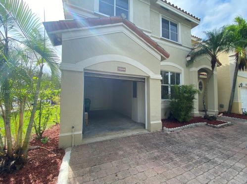 16904 35th St, Hollywood FL  33027-4544 exterior