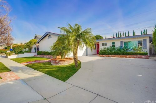 16150 Amber Valley Dr, Whittier, CA 90604-3766