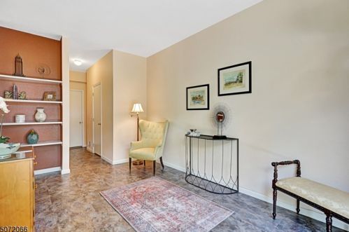 47 Pheasant Brook Ct, Bedminster NJ  07921-2040 exterior