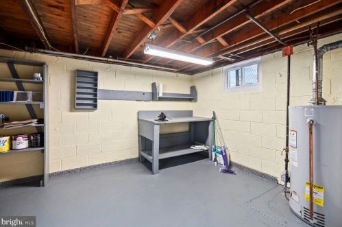 306 Veterans Dr, Palmyra NJ  08065-2319 exterior