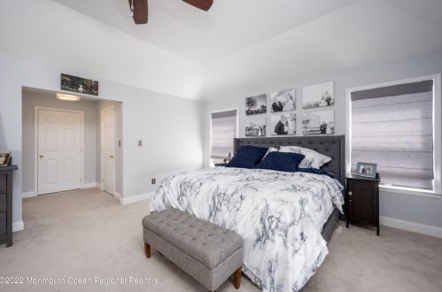 27 Goshawk Ct, Morganville NJ  07751-1073 exterior