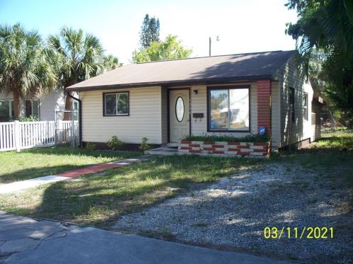 4234 1st Ave, Saint Petersburg, FL 33711-1115