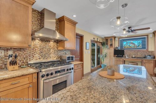 211 Ave, Belmar NJ 07719-2014 exterior