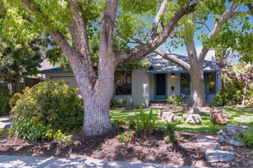 527 Flynn Ave, Redwood City, CA 94063-2926