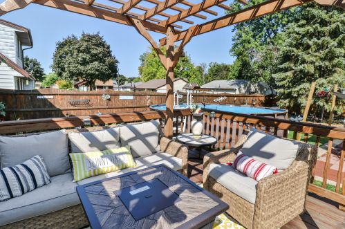 10436 Darnel Ave, Milwaukee WI 53223-3555 exterior