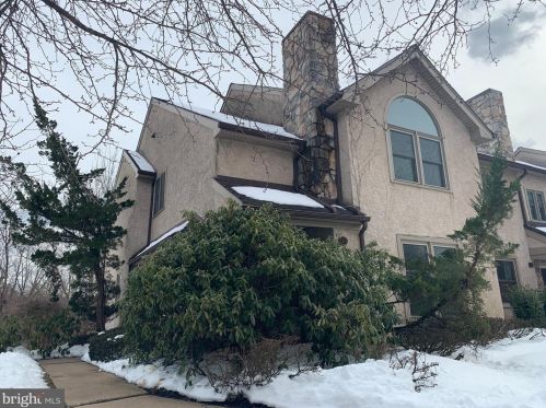 1 Woodstream Dr, Wayne, PA