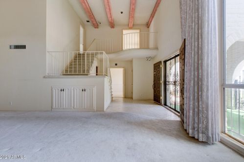 7073 Mcdonald Dr, Scottsdale AZ  85253-5328 exterior