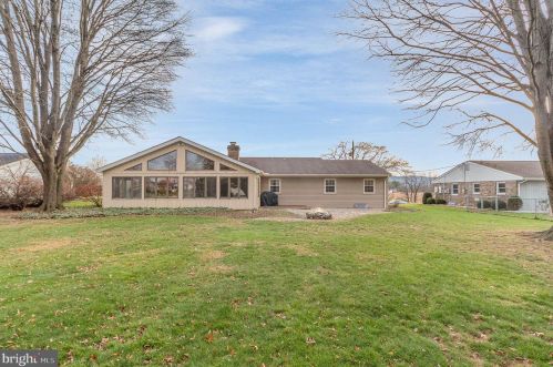 1270 Lisburn Rd, Navy Sup Dpt PA 17055-6710 exterior