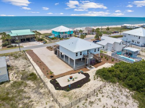 765 Gorrie Dr, Saint George Island FL  32328-2912 exterior