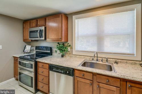 714 Division St, Dover DE  19904-2732 exterior