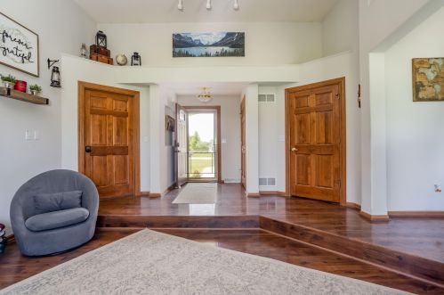 4953 Romans Way, Colgate WI  53017-9112 exterior
