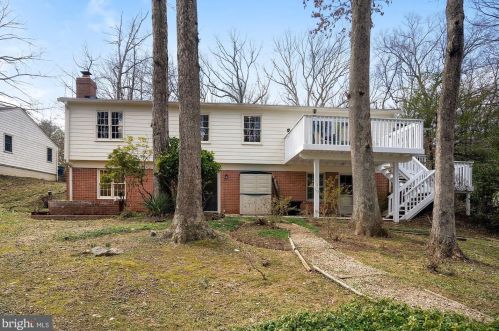 2509 Goldcup Ln, Herndon VA 20191-4220 exterior