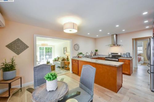 1455 San Jose St, San Leandro CA  94577-5130 exterior