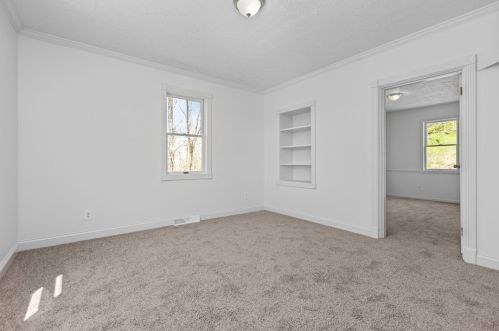 711 Bluff St, Bridgeville PA  15017-2431 exterior