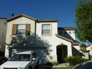 2065 120th St, Los Angeles, CA 90059-3009
