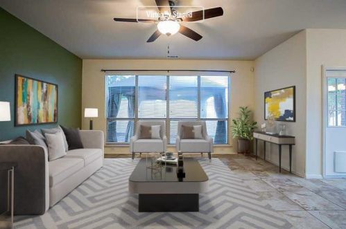 600 Crestridge Cir, Euless, TX 76040-5129
