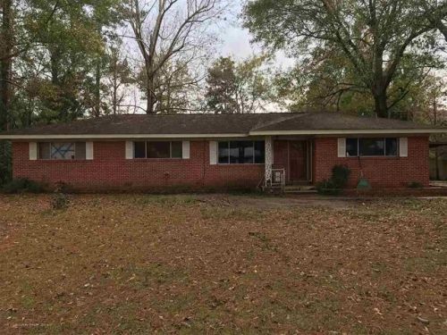 401 Myrtle Ave, Foley AL  36535-2628 exterior