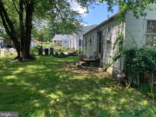 6741 Arlington Blvd, Falls Church, VA 22042-2728