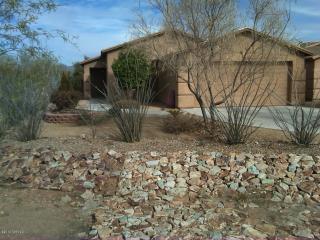 5743 Camino Del Avanzo, Tucson, AZ 85756-8066