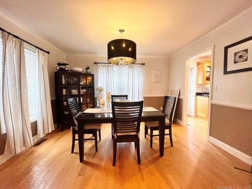 881 Howard Ave, Bridgeport CT 06605-1924 exterior