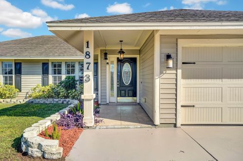 1873 Day St, Fort Pierce, FL 34953-1139