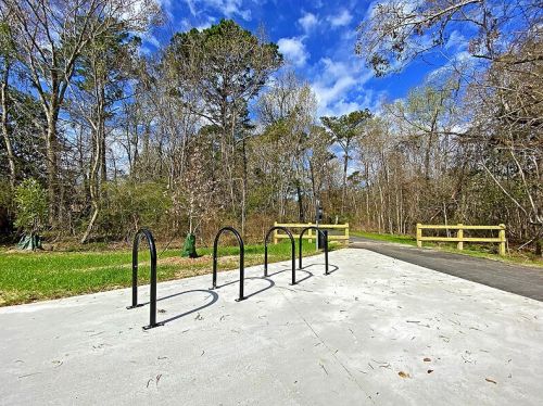 215 Winding River Dr, Johns Island SC  29455-3466 exterior