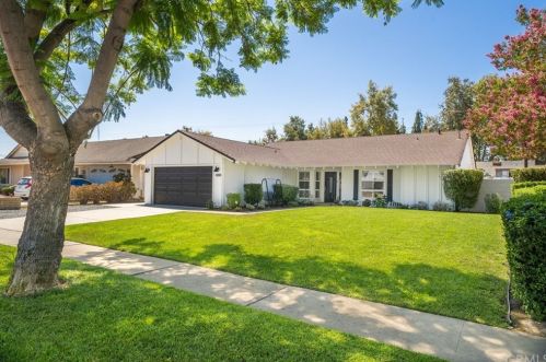 2830 Sherwood Ave, Fullerton, CA 92831-1550