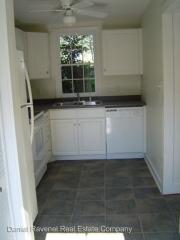 21 Pitt St, Charleston SC  29401-1704 exterior