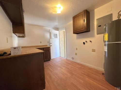 4450 Scotts Vly Rd, Lakeport CA  95453-9456 exterior