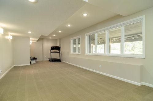 1282 Donegal Dr, Saint Paul MN 55125-3306 exterior