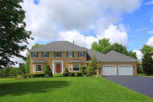 4759 Carnoustie Ln, Manlius, NY 13104-9423