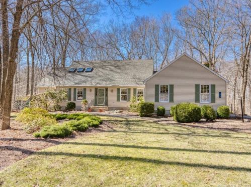 109 Bar Gate Trl, Deep River, CT 06419-1382