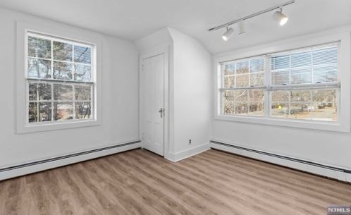 296 Ramapo Valley Rd, Oakland NJ  07436-1817 exterior