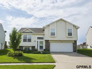 16455 Burdette St, Omaha, NE 68116-2577