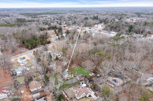 13 Parkhill St, Jackson Twp NJ  08527-3737 exterior