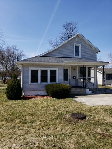756 Clark St, Nappanee IN  46550-1208 exterior