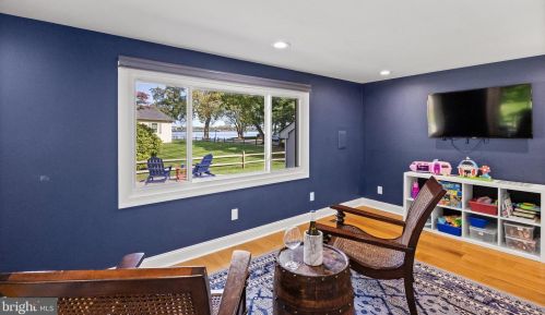 116 Howard St, Riverton NJ  08077-1328 exterior